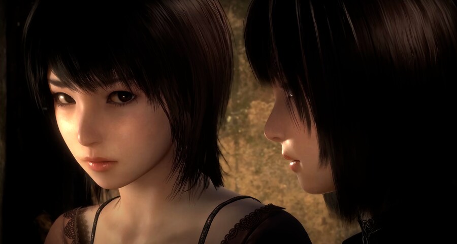 프로모션 영상 원작과 비교 스샷_5.png