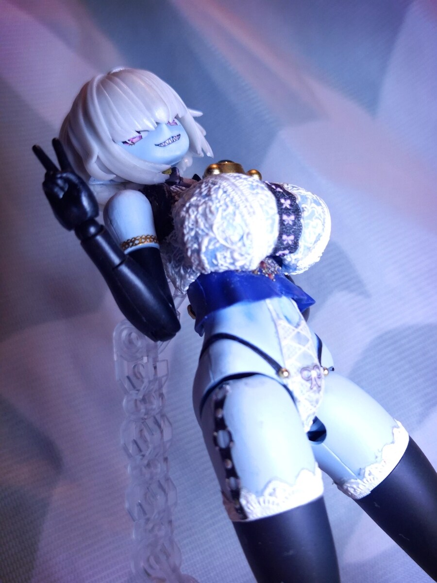 파란피부의 마물소녀를 안내주면 내가 만들겠다_2.jpg