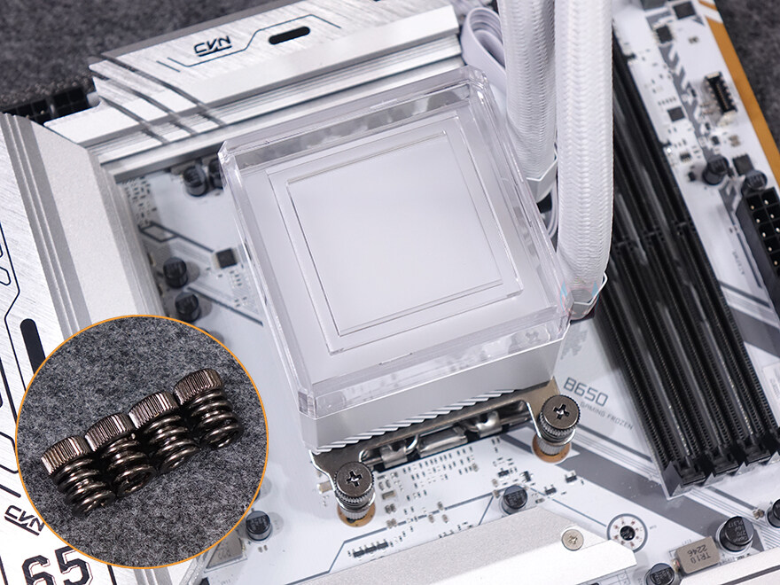 가격 부담 없는 아름다운 360 수랭 쿨러! 다크플래쉬 아쿠아루믹 DL-360_34.jpg