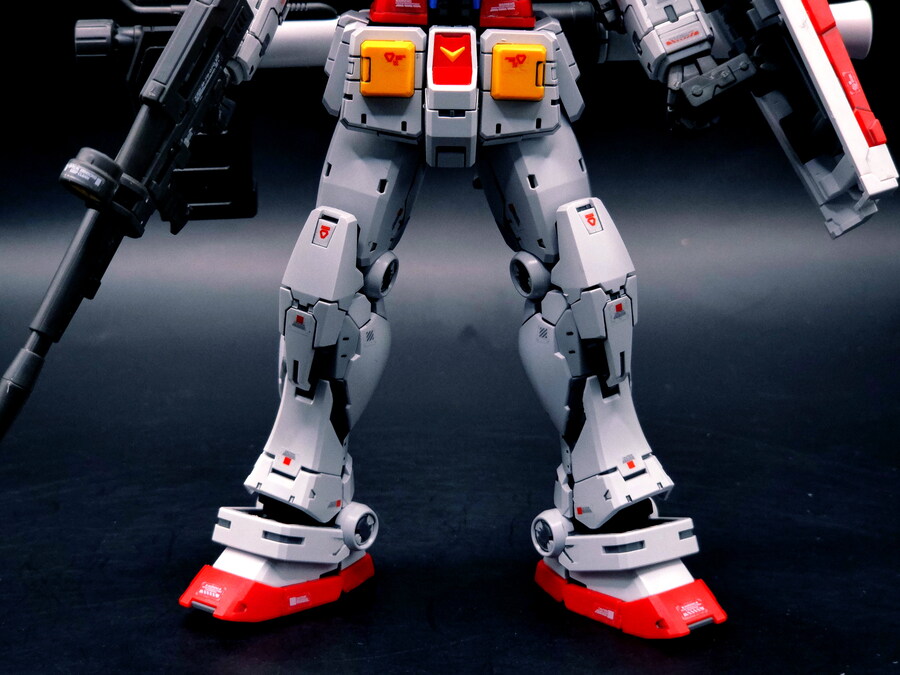[RG] RX-78-2 퍼스트 건담 Ver.2.0_14.jpg