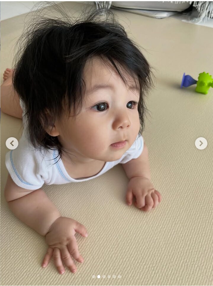 드디어 머리가 내려온 심형탁 아들_1.png