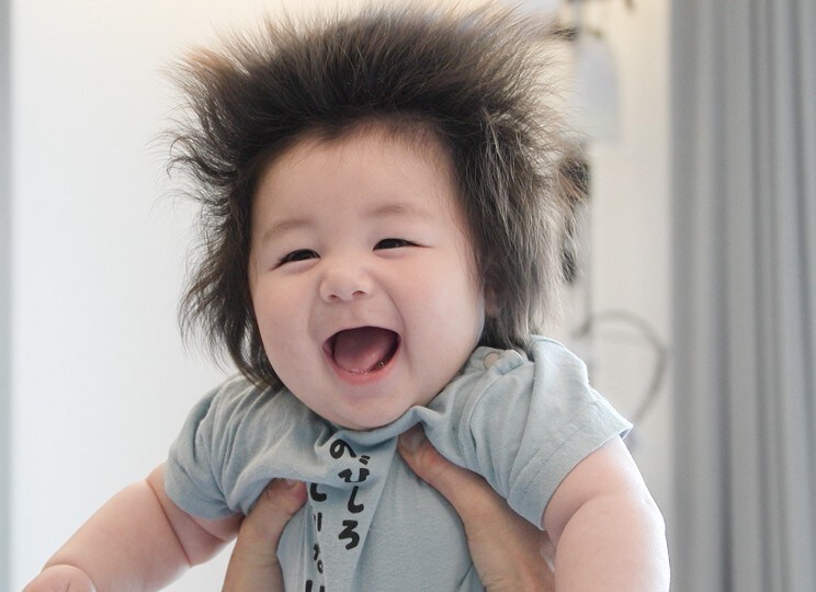 드디어 머리가 내려온 심형탁 아들_14.jpg