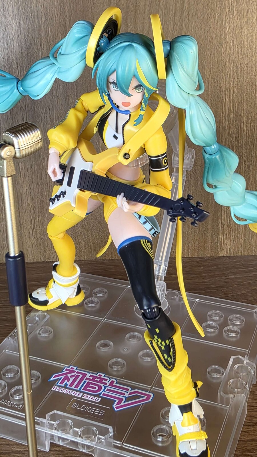 미쿠)가격이 깡패네_9.jpg