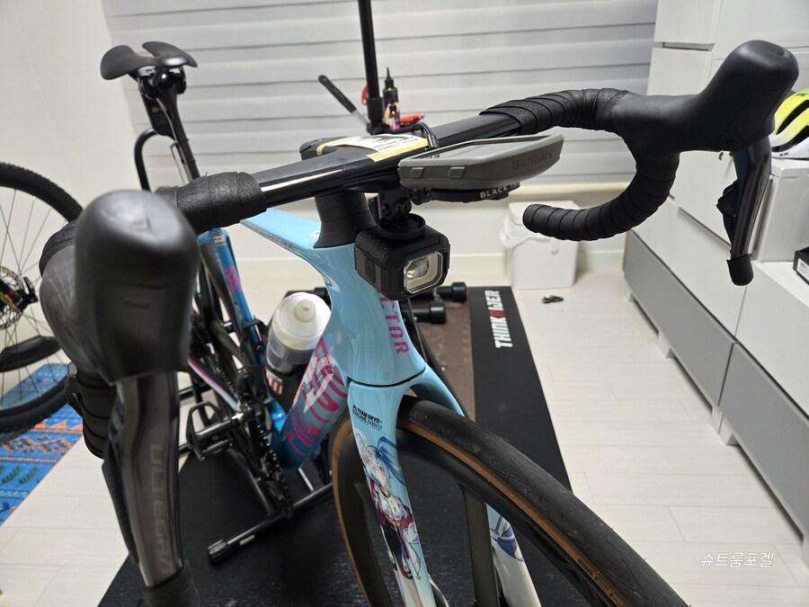 쓸만한 전조등 하나 구했어요_3.jpg