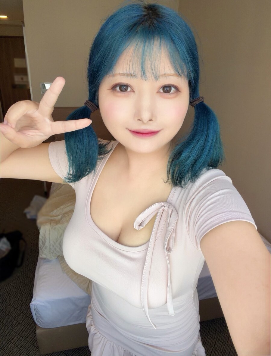 본인인데, 뚱뚱해진 모습 때문에 쫓겨났다는 아이돌의 최신 근황._4.jpg