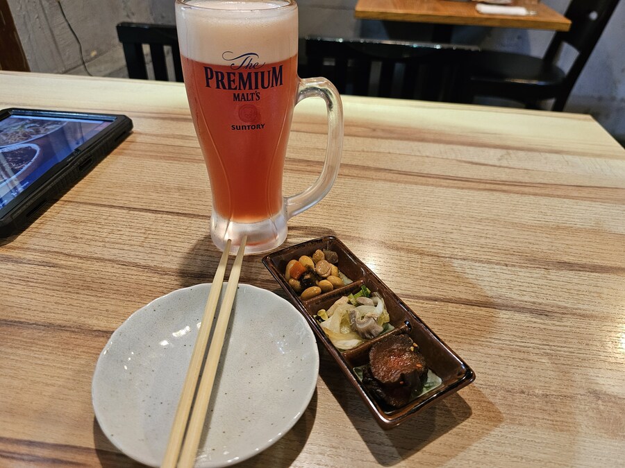 또 술 마실 핑계를 찾았군요_1.jpg