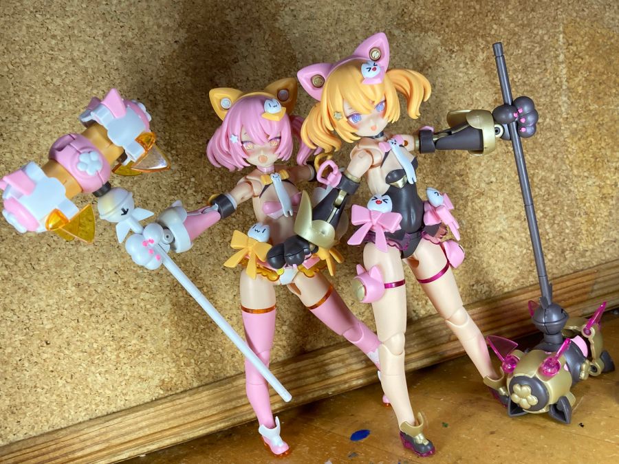 [코토부키야] PUNI☆MOFU 쿠로마오 가조립 + 노멀 마오 나열 사진_27.jpg