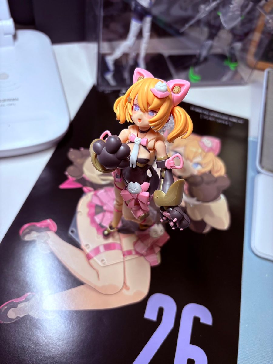 [코토부키야] PUNI☆MOFU 쿠로마오 가조립 + 노멀 마오 나열 사진_29.jpg