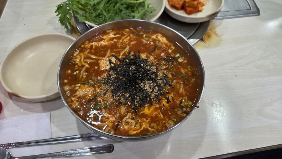 본의 아니게 돌아다니며 먹은 것들 모음_1.jpg