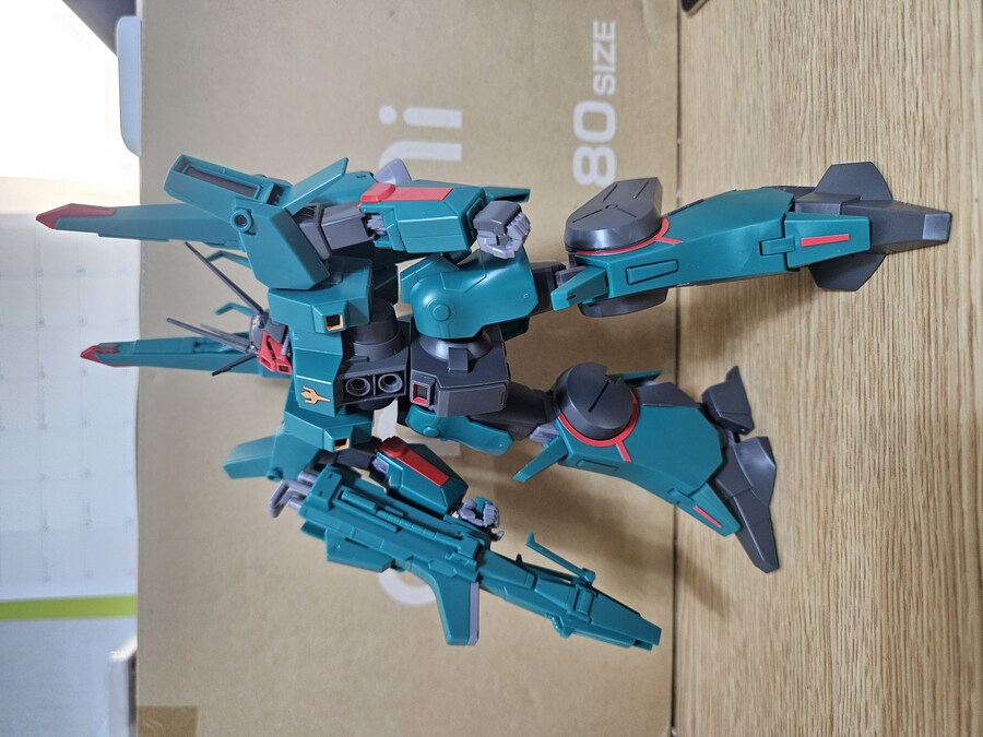 HGUC 도벤울프 완성._1.jpg