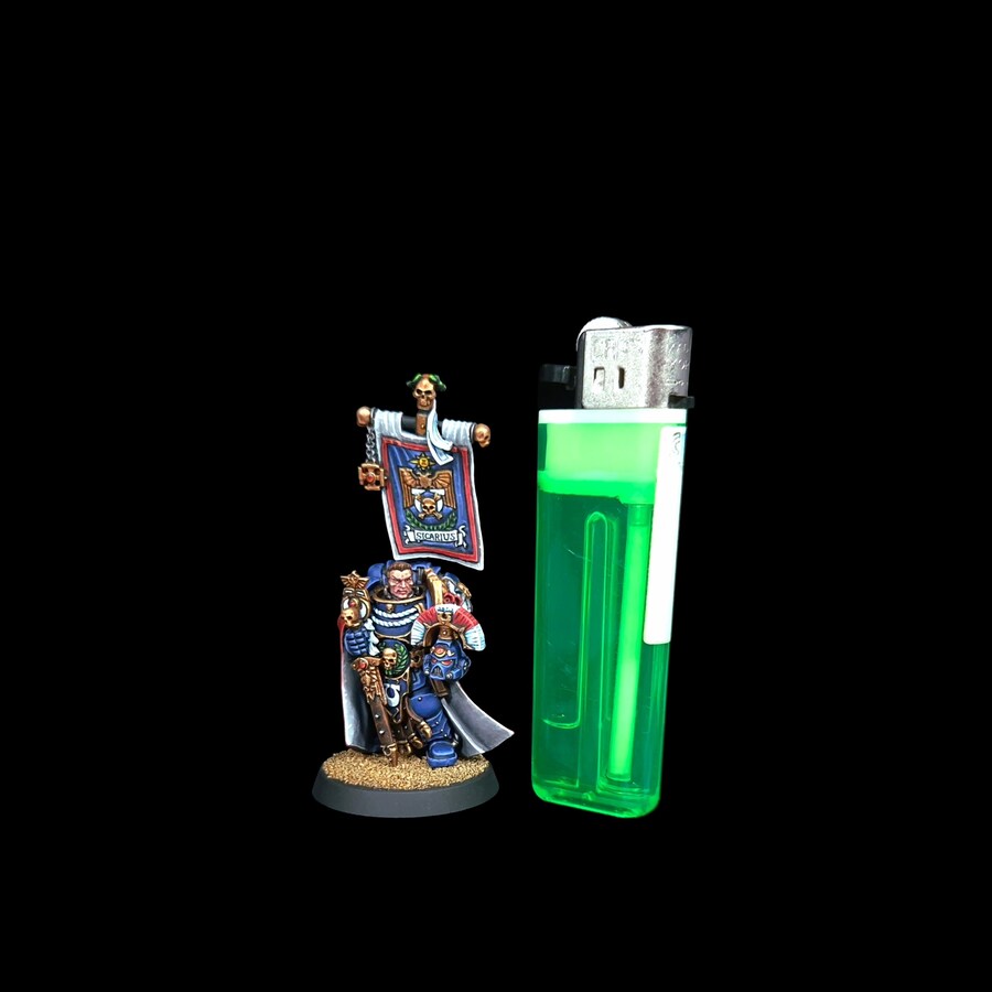 워해머40K] 울트라마린 2중대 캡틴 '카토 시카리우스' 도색 완성._7.jpg