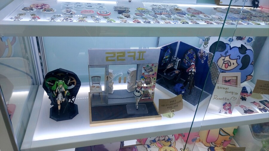 루리커피 1주년 축하_1.jpg