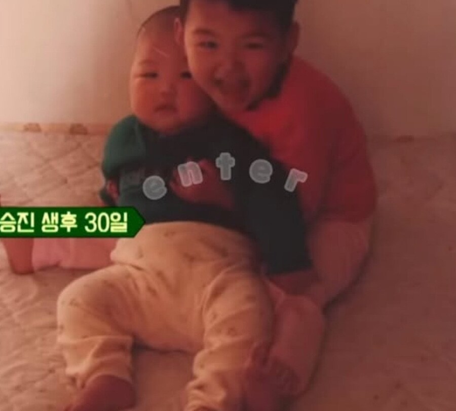 보고도 믿기지 않는 하승진의 어린 시절 사진들.jpg_1.jpg