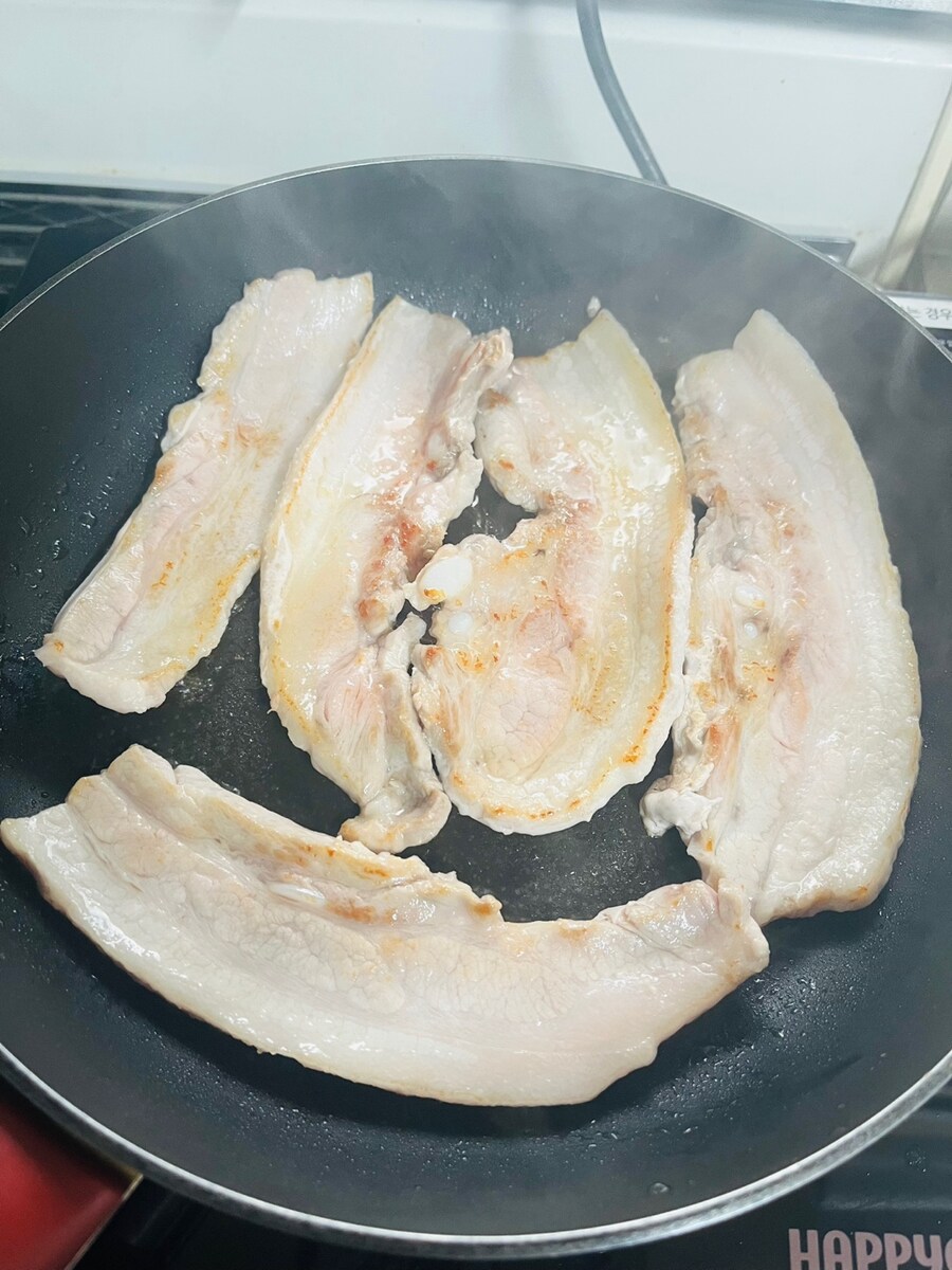 돼지야 고마워_2.jpg