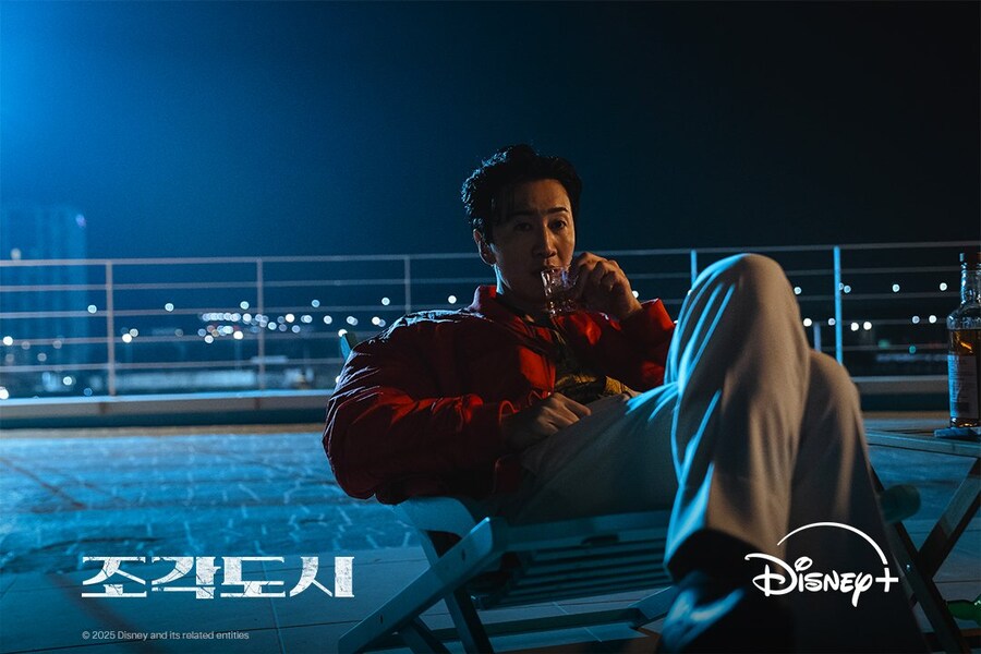 [디즈니플러스] '조각도시' 스틸 공개_5.jpg