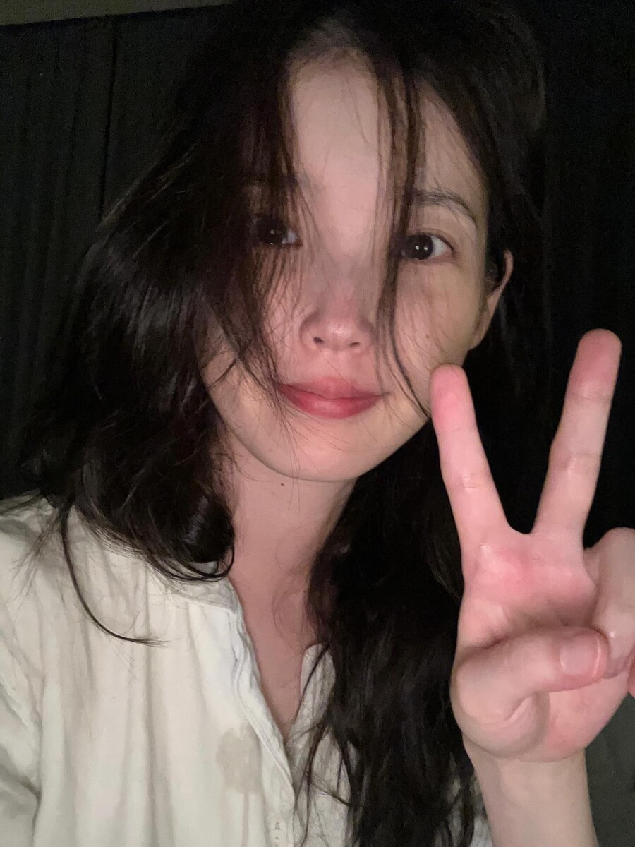 2025.10.01 아이유 인스타그램_20.jpg
