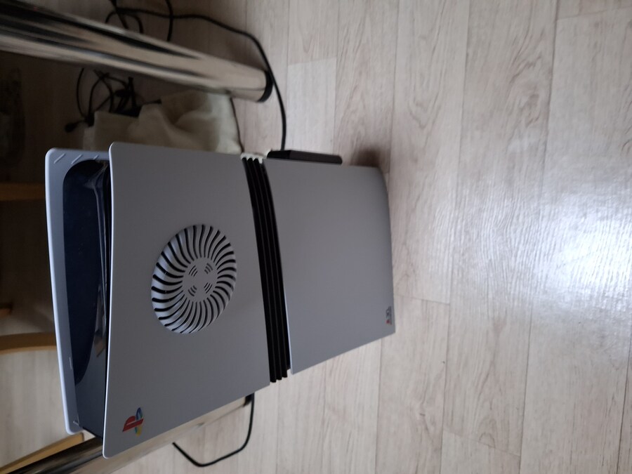 PS5 PRO 환풍기 있는 커버로 바꿔봤습니다_5.jpg