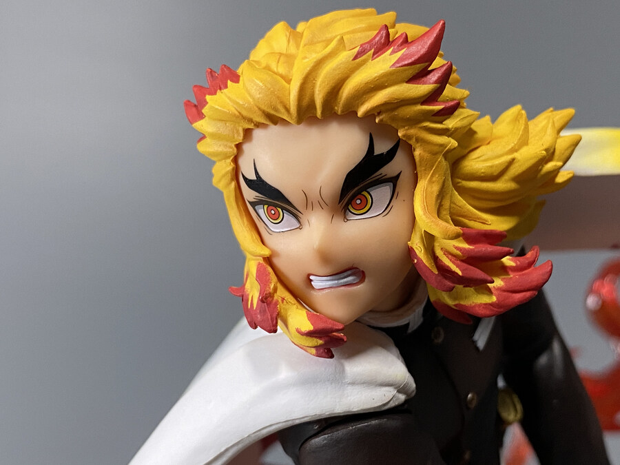 반다이 피규어아츠 제로 - 귀멸의 칼날 [염주 렌고쿠 쿄쥬로]_7.jpg