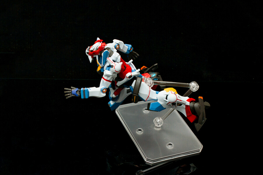 반다이 HG 건담 지쿠악스_9.jpg