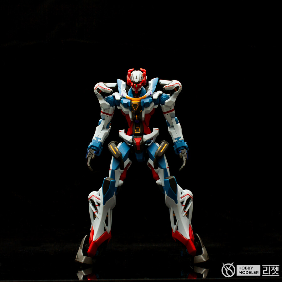 반다이 HG 건담 지쿠악스_4.jpg