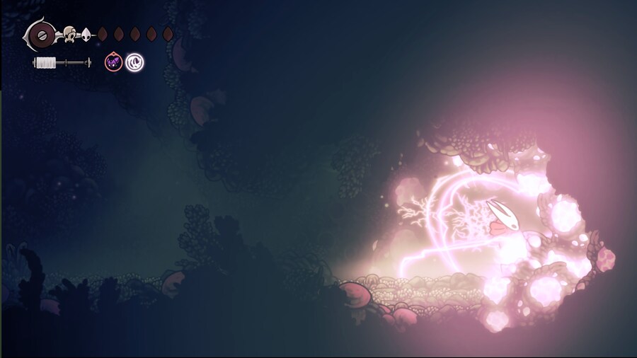 벼락의 돌의 굳은 노두.._1.jpg