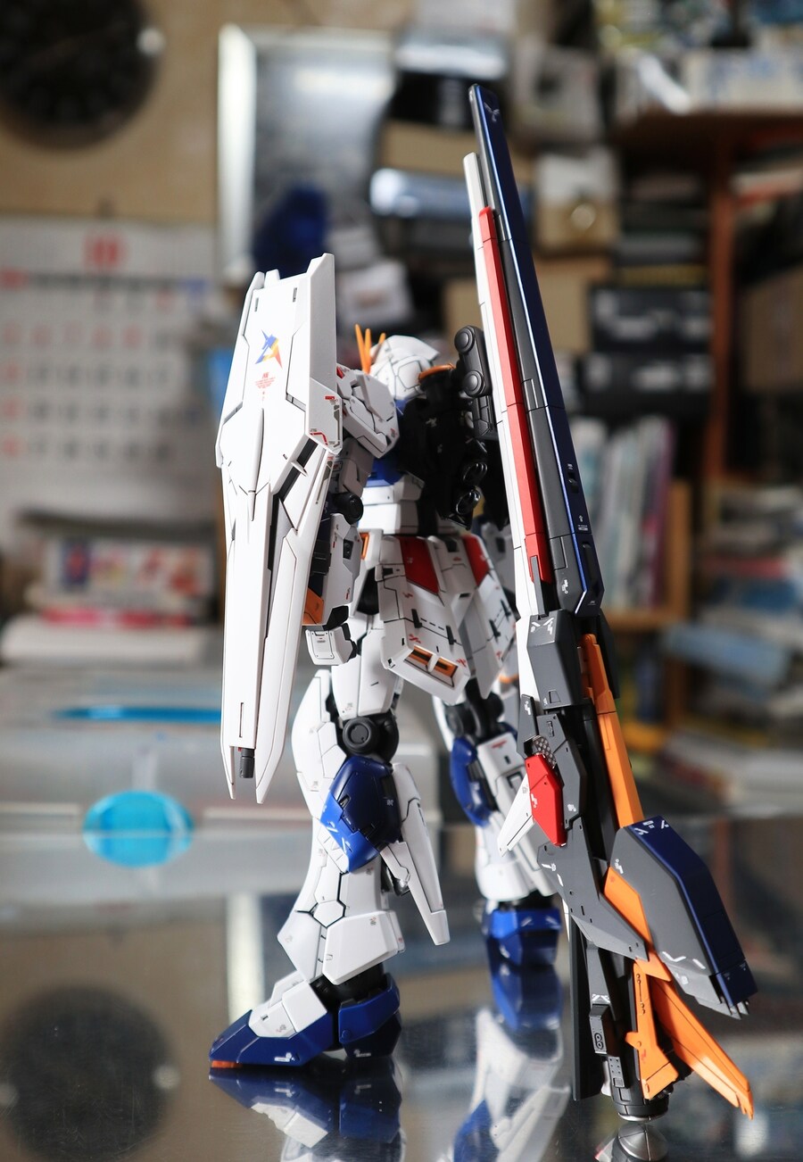 반다이 RG 1/144 후쿠오카 뉴건담 도색완성._5.jpg