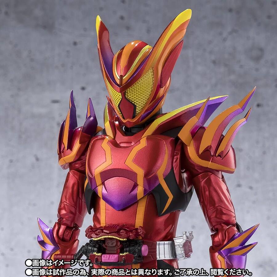 [반다이 혼웹상점] S.H.Figuarts 가면라이더 가브 어메이징 구미폼_2.jpg