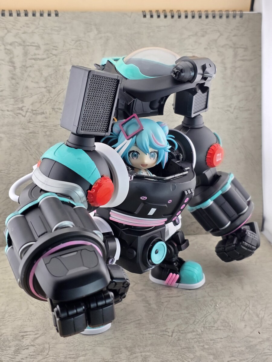 미쿠)넨도로이드 태우려고 만든건데.._4.jpg