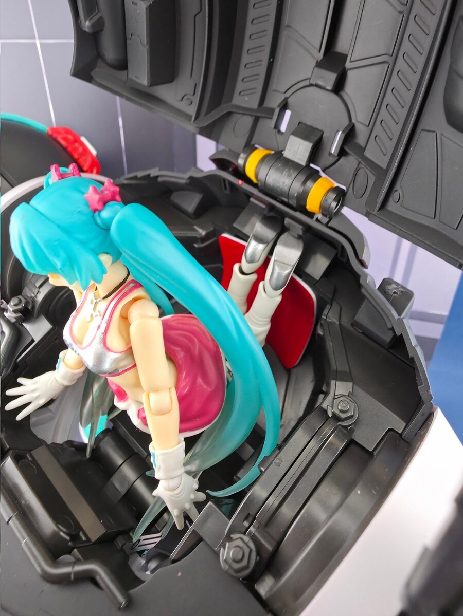 미쿠)넨도로이드 태우려고 만든건데.._11.jpg