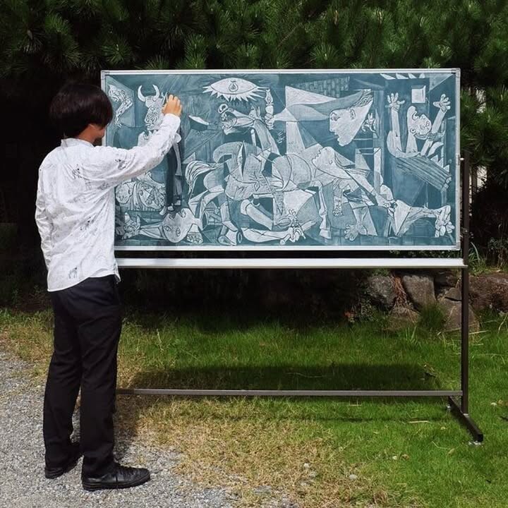 일본의 고등학교 미술쌤_9.jpg