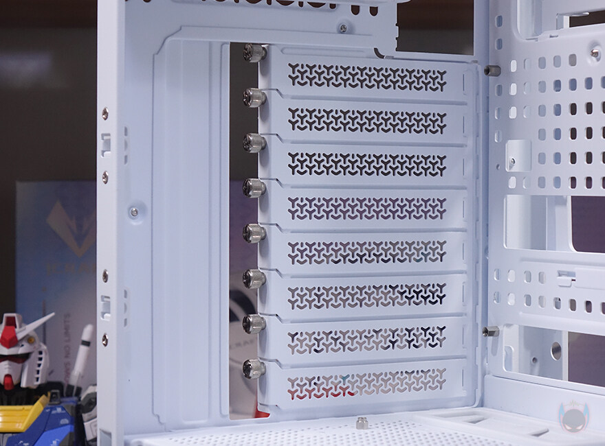 내부 확장과 쿨링을 더 강화시킨 PC케이스!커세어 프레임 5000D RS ARGB_63.jpg