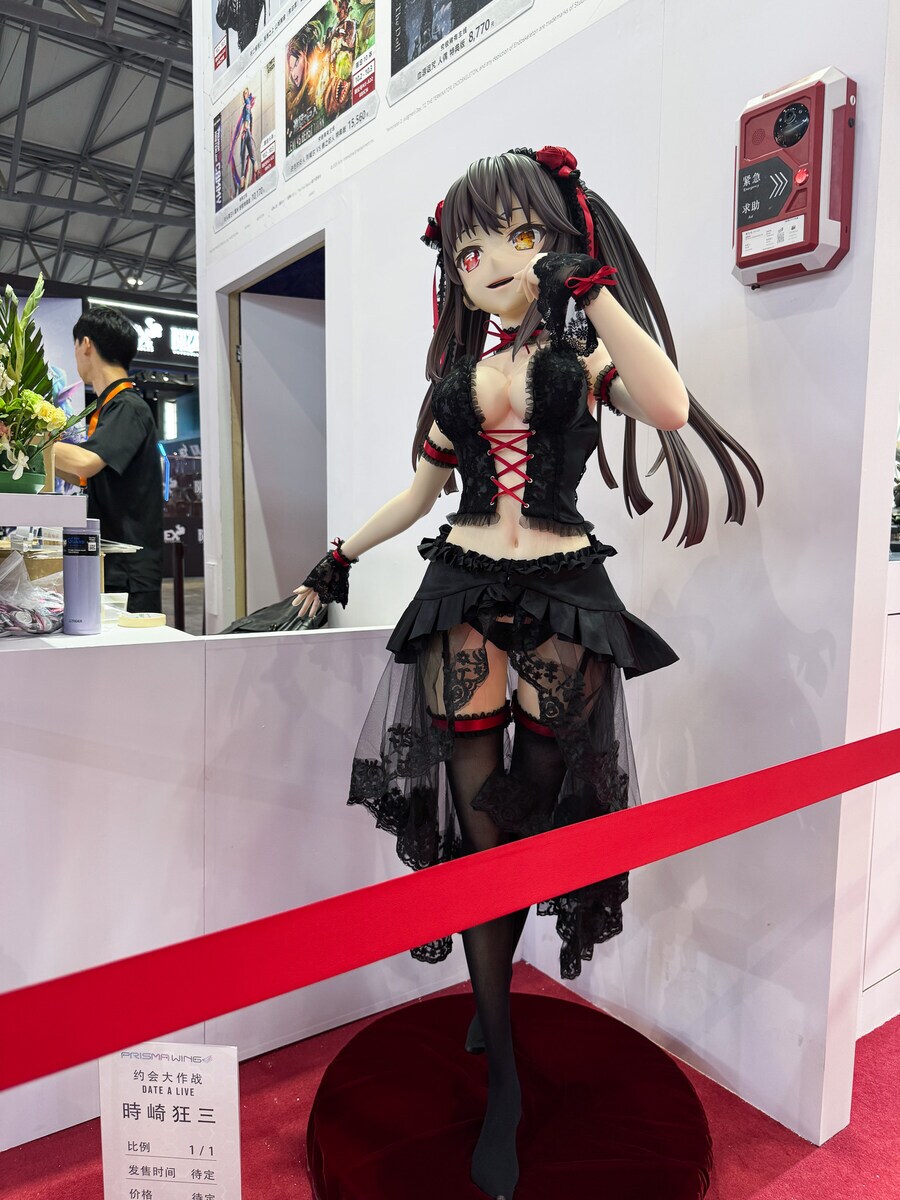 [프리즈마윙] 데이트 어 라이브 토키사키 쿠루미 1/1 피규어 전시 이미지_1.png