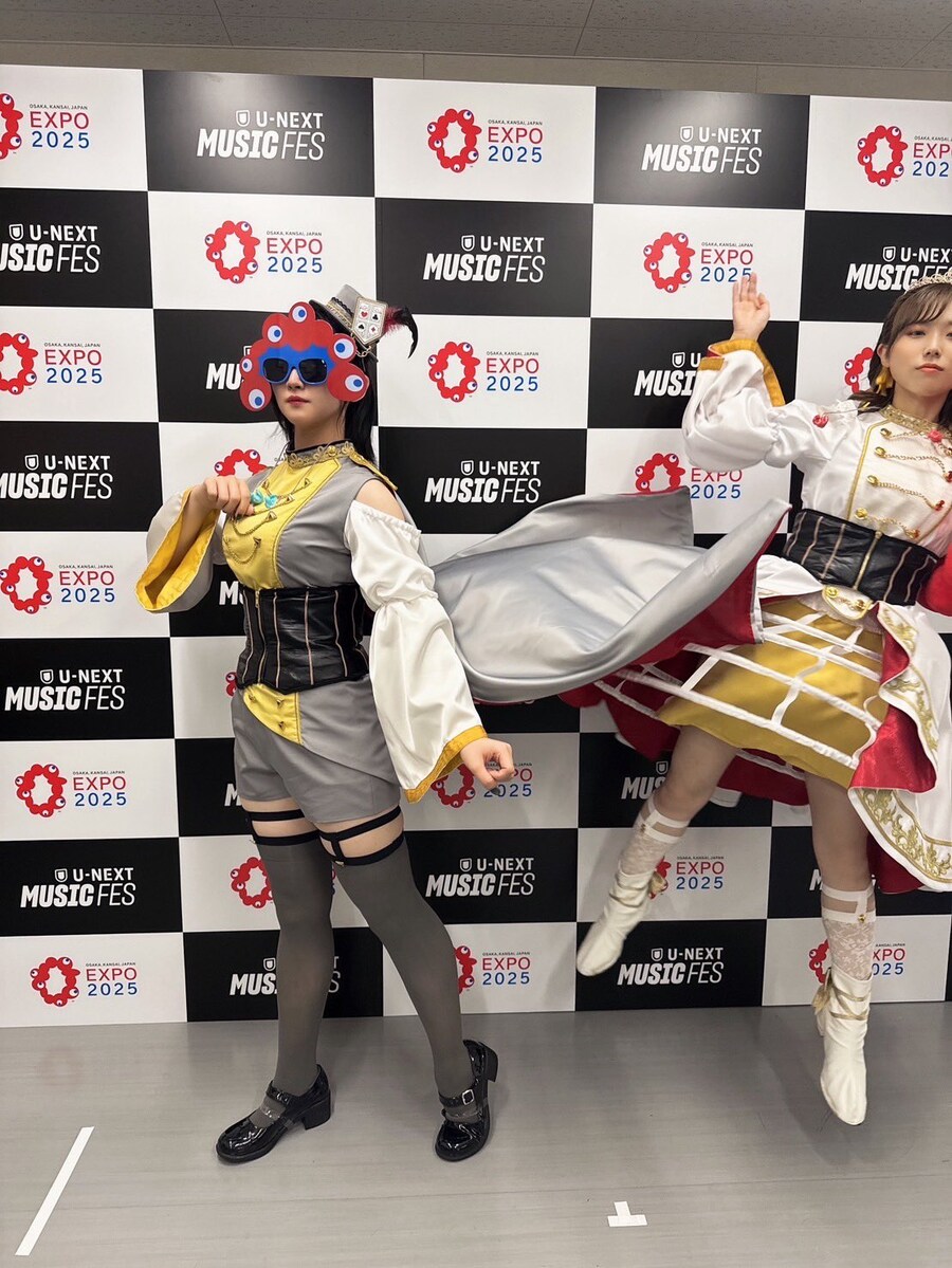 [성우] 라이브마다 특이한 컨셉샷을 찍는.._7.jpg