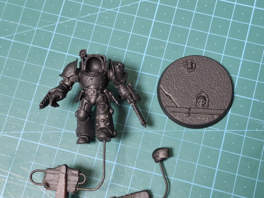 아무튼 우리편인 상어 터미네이터 제작기_11.jpg