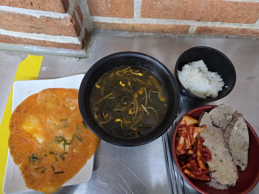 동묘 시락국밥_1.jpg