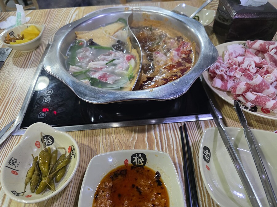아버지랑 같이 먹은 양꼬치+훠궈 무한리필_1.jpg