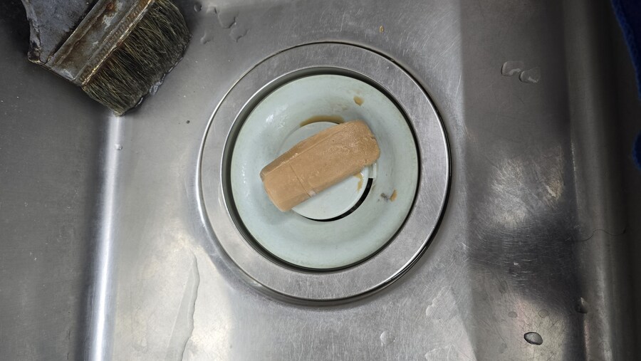 싱크대에 똥쌈 (사진)_1.jpg