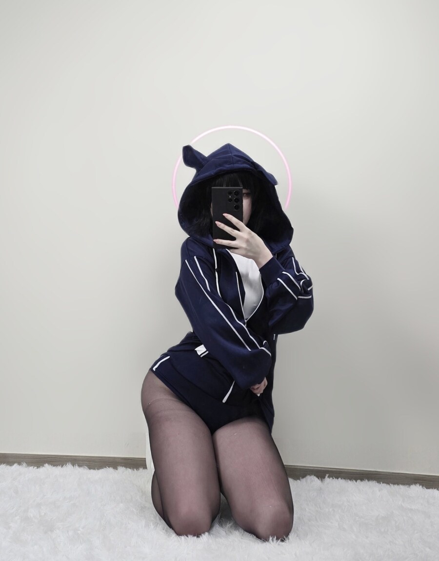 [블루아카] 벗으면 몸매가 굉장한 카즈사 코스프레_1.jpg