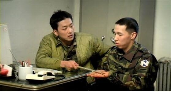 골때리는 사촌형의 포탄 운반 썰.jpg_2.jpg
