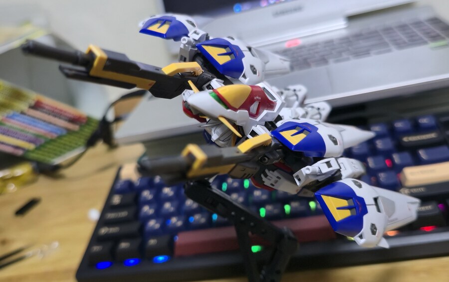 RG 윙 건담 제로, 개인적인 조립 후기_2.jpg