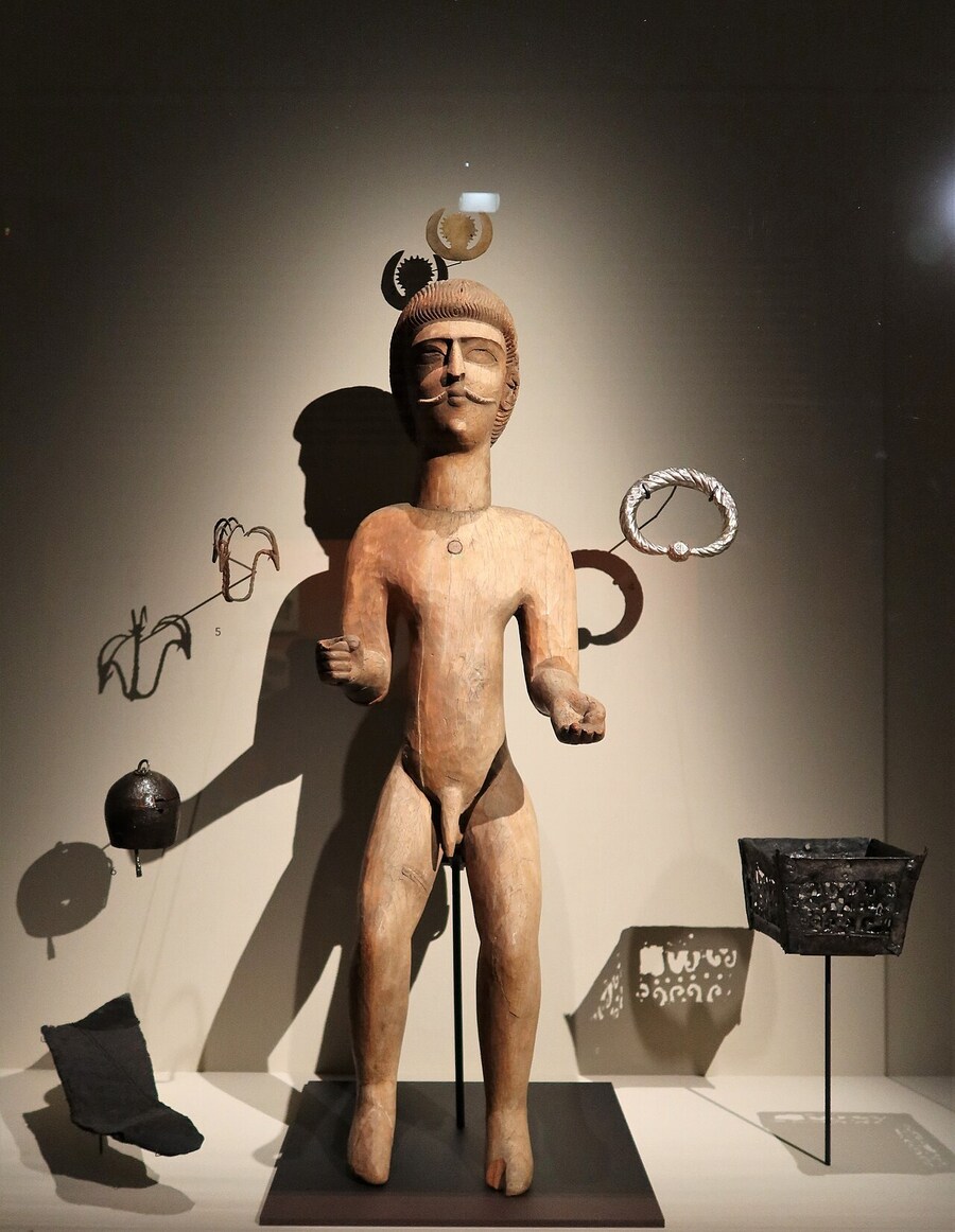 원피스의 태양신 니카 묘사에 관한 문화사학적 분석 및 조이보이에 관한 고찰_9.jpg