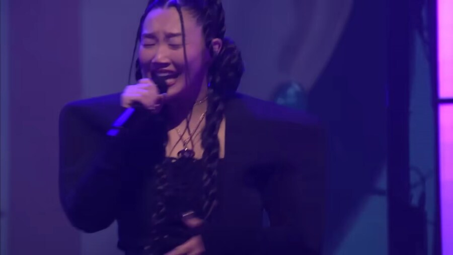 케데헌 라이브 미라_2.jpg