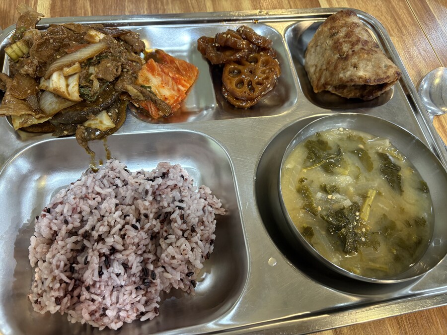 구내식당 모음_3.jpg