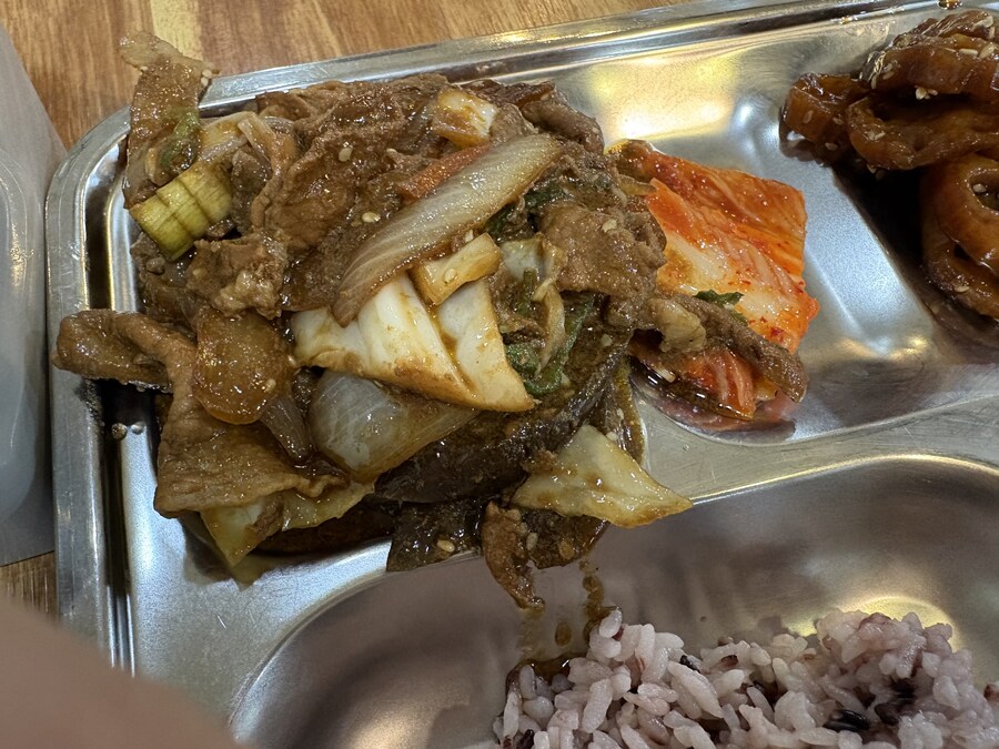 구내식당 모음_4.jpg