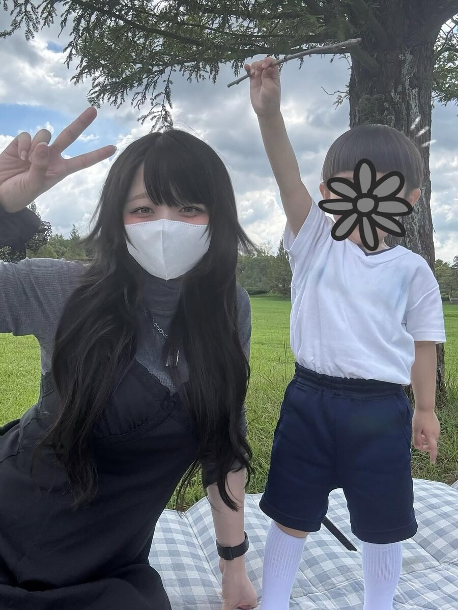 남편 아닌 남자와 밀애데이트 중인 임신녀.jpg_1.jpg