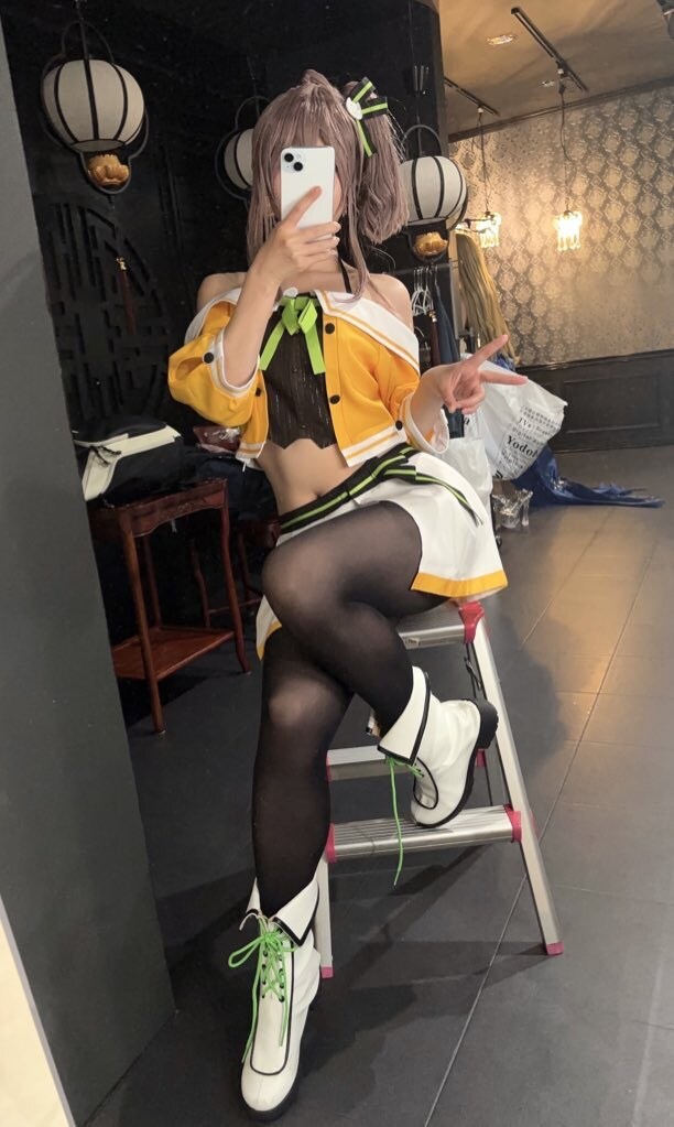 어느 코스플레이어의 반응이 좋았던 사진_2.jpg
