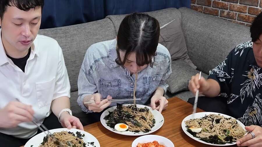 유튜브) 들기름 막국수를 모르는 유튜버_26.png