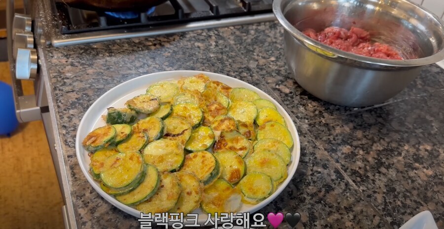 케데헌 BTS 블랙핑크가 바꾼 한국음식 위상.jpg_17.jpg