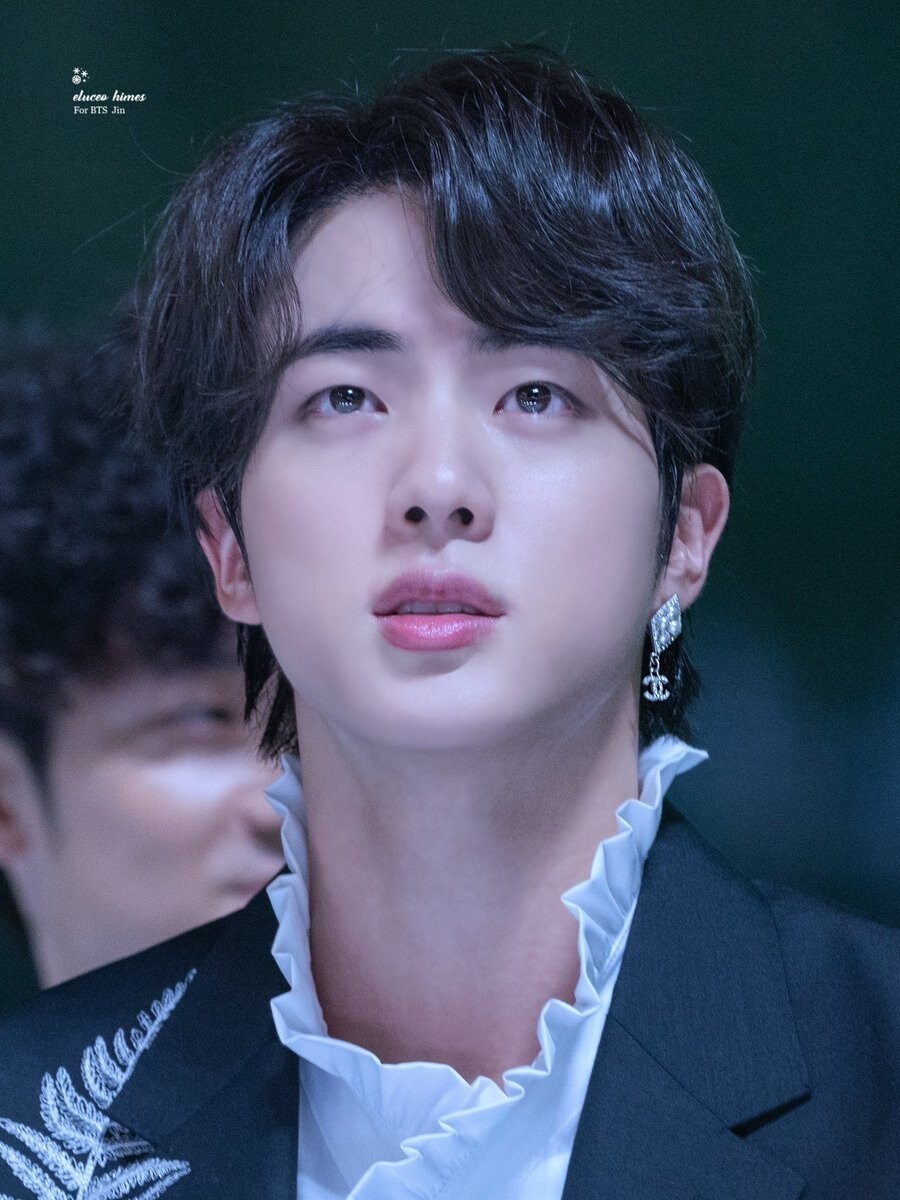 “안면비대칭”이 외모에 주는 영향.jpg_3.jpg