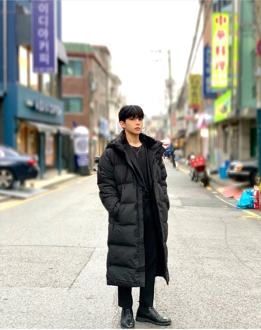 학교 축제에서 매출왕 등극한 목사 아들.jpg_17.jpg